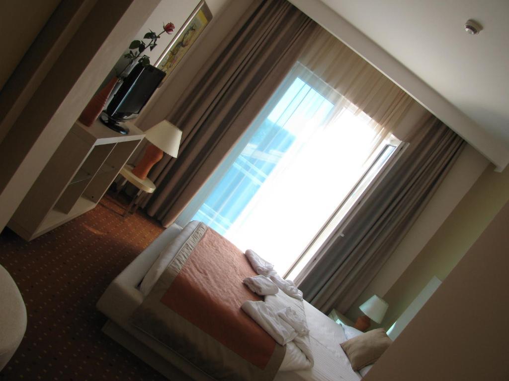 Hotel San Tivat Quarto foto
